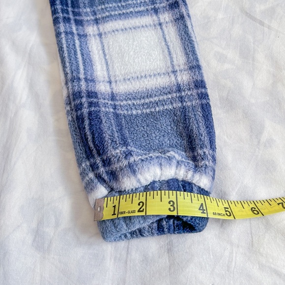 Abercrombie Plaid Quarter Zip Sherpa Sweater (Size: XS) - Picture 15 of 15